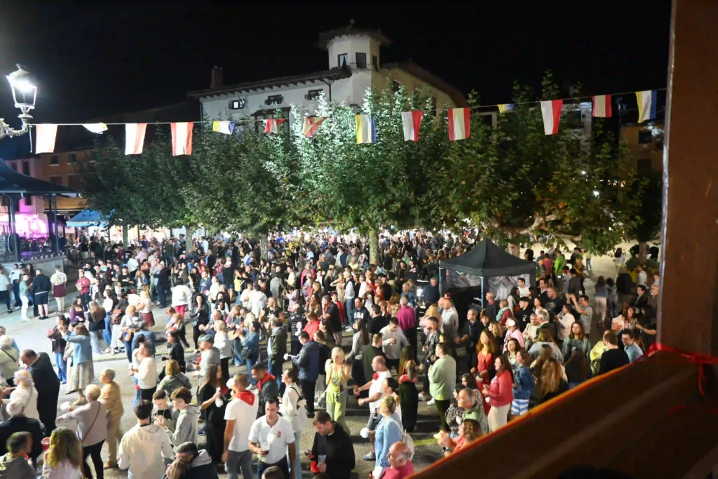 Verbena de la Rosa Ampuero Edición 2025